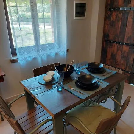 The Cocoon And Olives Hut * Koropi