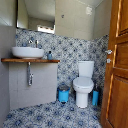 Villa The Cocoon And Olives Hut Koropi