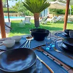 The Cocoon And Olives Hut فيلة