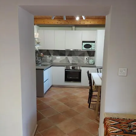 The Cocoon And Olives Hut Vila