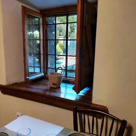 The Cocoon And Olives Hut Vila Koropi