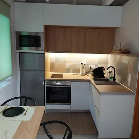 Vila The Cocoon And Olives Hut