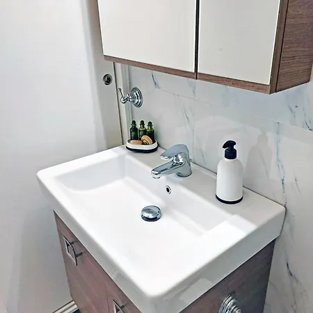 The Cocoon And Olives Hut Vila Koropi