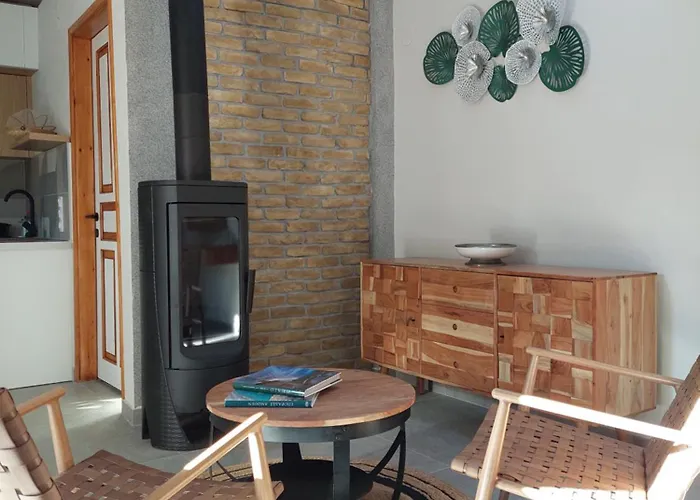 The Cocoon And Olives Hut *